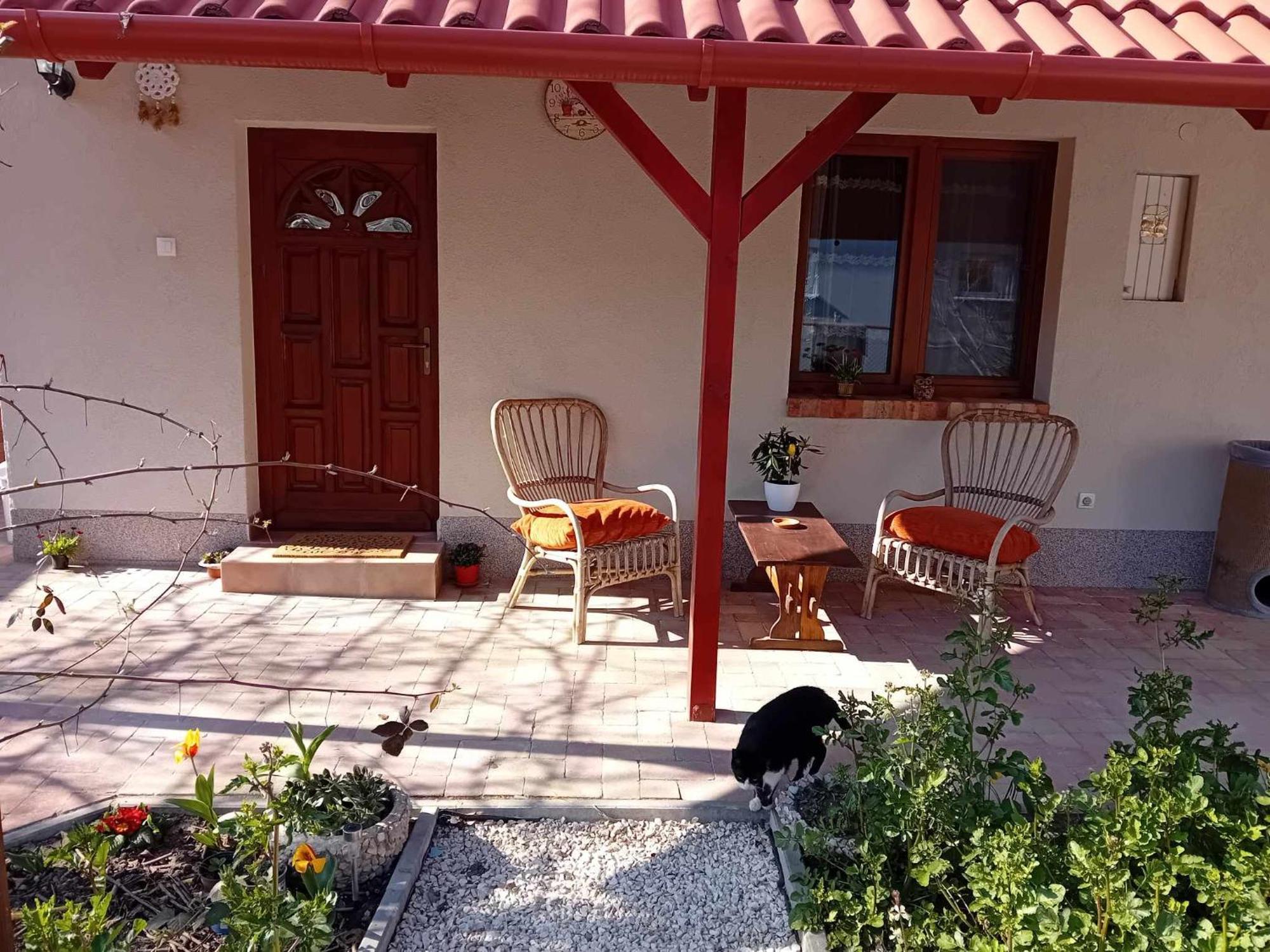 Edi Apartman Vecses Exterior photo